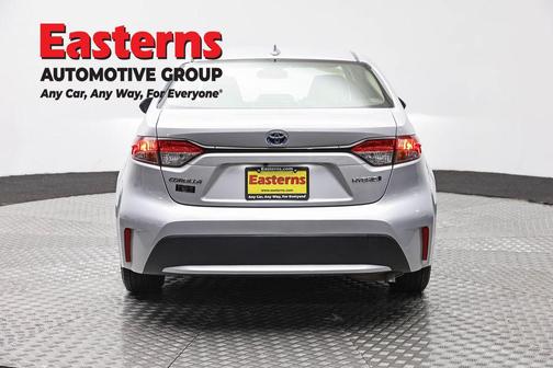 Classic Silver Metallic 2022 Toyota Corolla Hybrid LE