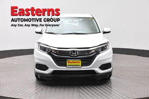 Platinum White Pearl 2021 Honda HR-V LX