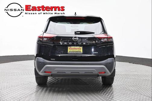 Super Black 2023 Nissan Rogue S