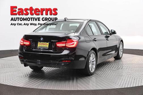 Jet Black 2017 BMW 320 i