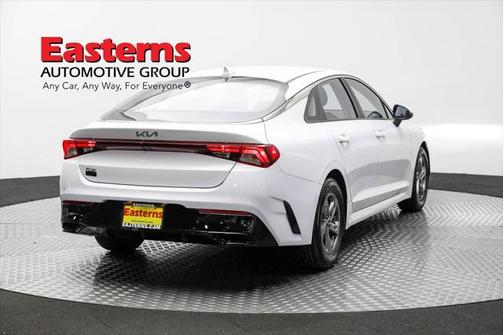 2022 Kia K5 LXS