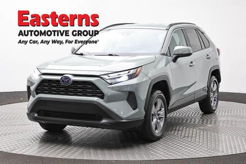 2022 Toyota RAV4 Hybrid XLE