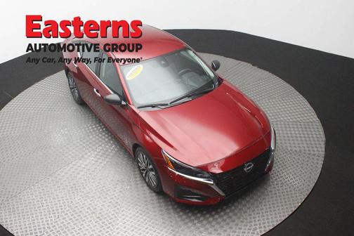 Scarlet Ember 2024 Nissan Altima 2.5 SV
