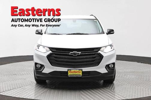 Summit White 2021 Chevrolet Traverse LT Cloth