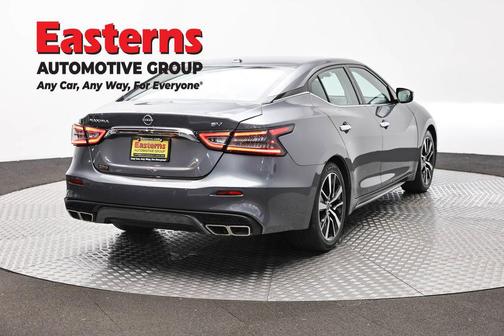 Gun Metallic 2023 Nissan Maxima SV Xtronic CVT