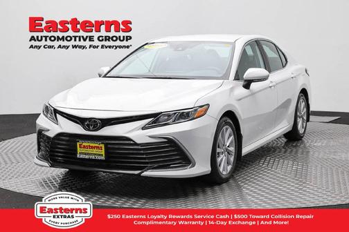 Ice Cap 2024 Toyota Camry LE
