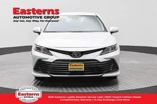 Ice Cap 2024 Toyota Camry LE