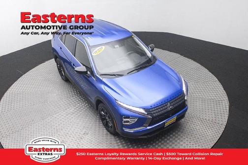 Lightning Blue Metallic 2026 Mitsubishi Eclipse Cross LE