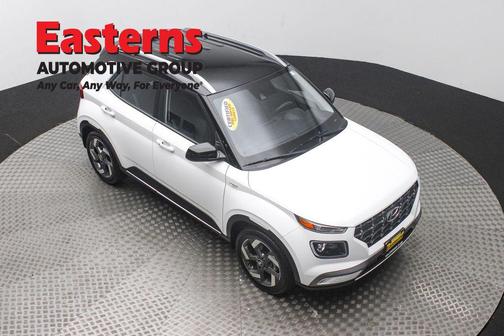 2022 Hyundai VENUE Limited
