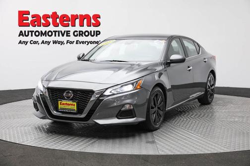 2022 Nissan Altima 2.5 SV