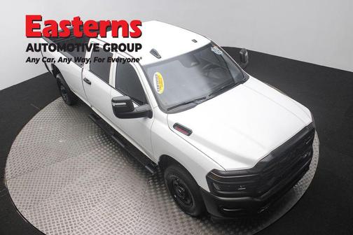 2025 RAM 2500 Tradesman Crew Cab 4x2 8' Box