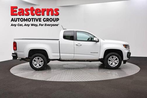 Summit White 2022 Chevrolet Colorado LT