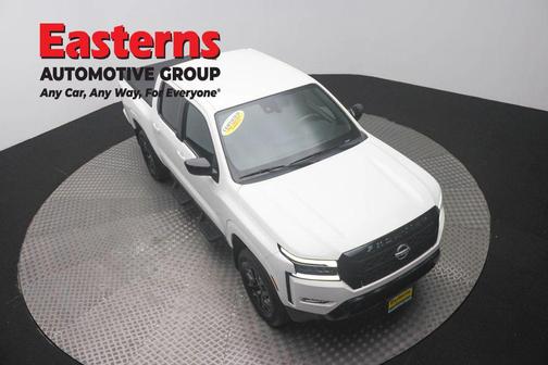 Glacier White 2023 Nissan Frontier SV