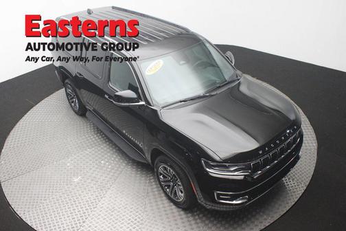 Diamond Black Crystal Pearlcoat 2024 Jeep Wagoneer L Series II 4x4