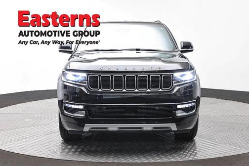 Diamond Black Crystal Pearlcoat 2024 Jeep Wagoneer L Series II 4x4