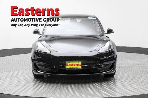 2022 Tesla Model 3 Standard Range