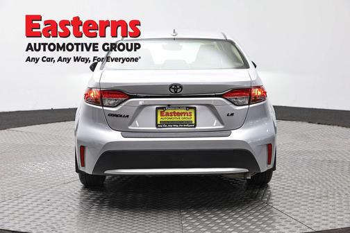 Classic Silver Metallic 2022 Toyota Corolla LE