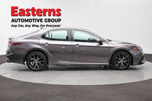Predawn Gray Mica 2024 Toyota Camry SE