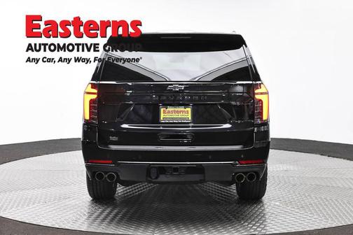 Black 2025 Chevrolet Suburban 4WD Z71