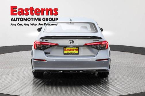 2022 Honda Civic Touring