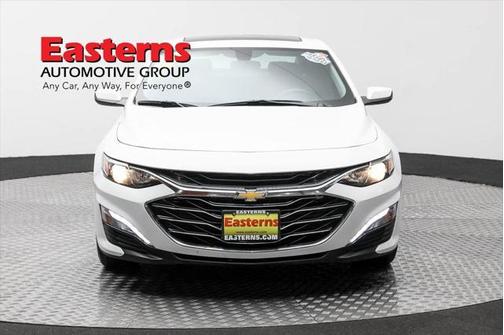 2022 Chevrolet Malibu FWD LT