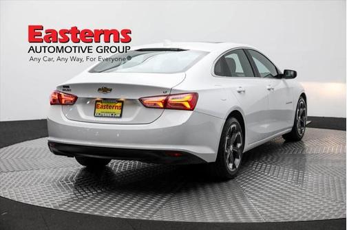 2022 Chevrolet Malibu FWD LT