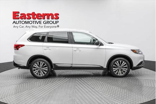 2020 Mitsubishi Outlander ES