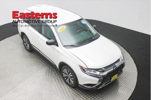 2020 Mitsubishi Outlander ES