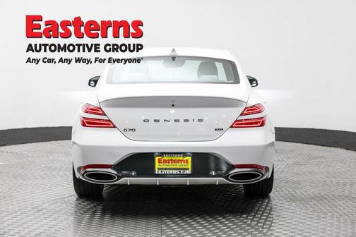 2022 Genesis G70 3.3T RWD