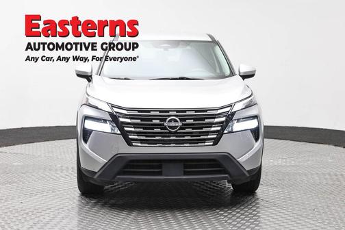 Brilliant Silver Metallic 2024 Nissan Rogue SV