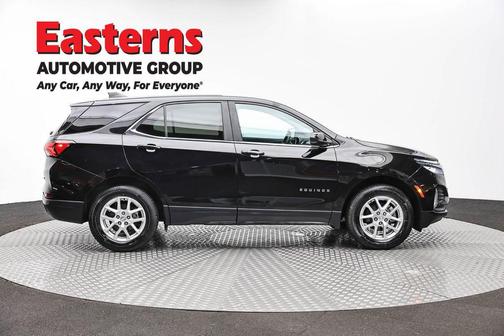 Mosaic Black Metallic 2024 Chevrolet Equinox 1LT