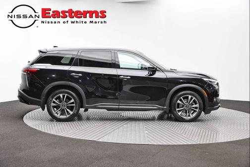 Mineral Black 2023 INFINITI QX60 Luxe