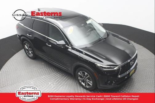 Mineral Black 2023 INFINITI QX60 Luxe