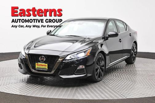 Super Black 2022 Nissan Altima SR VC-Turbo FWD