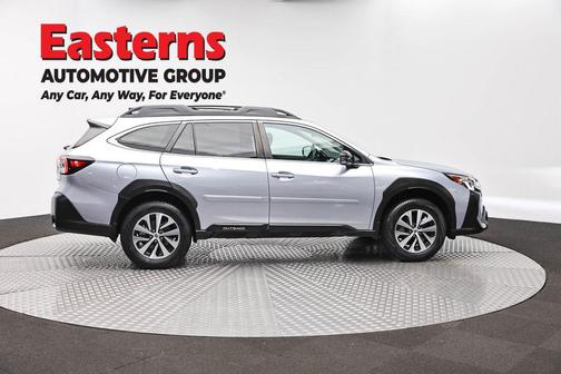 Ice Silver Metallic 2024 Subaru Outback Premium