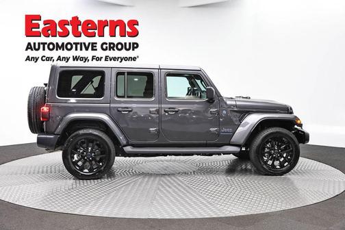 Granite Crystal Metallic Clearcoat 2025 Jeep Wrangler 4xe Sahara