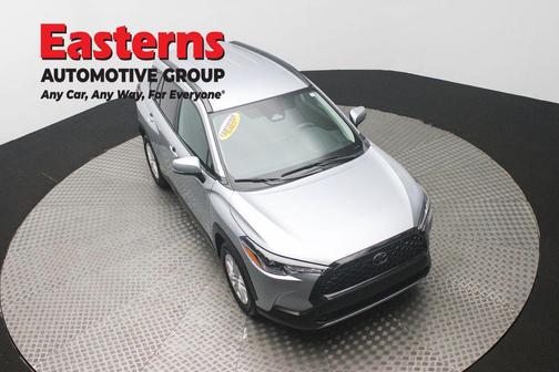 2024 Toyota Corolla Cross LE