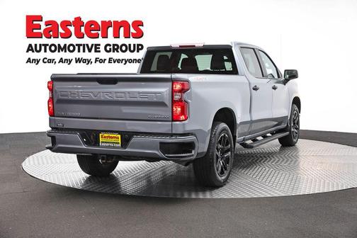 Sterling Grey Metallic 2024 Chevrolet Silverado 1500 Custom
