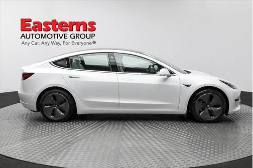 2020 Tesla Model 3 Standard Range