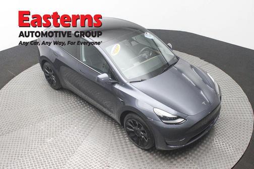 2023 Tesla Model Y RWD