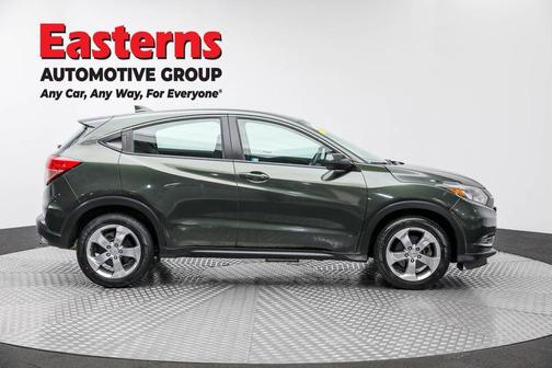 Modern Steel Metallic 2018 Honda HR-V LX