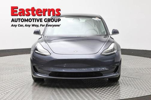 Gray 2019 Tesla Model 3 Long Range