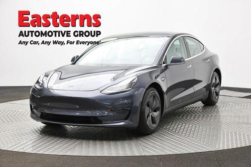 Gray 2019 Tesla Model 3 Long Range