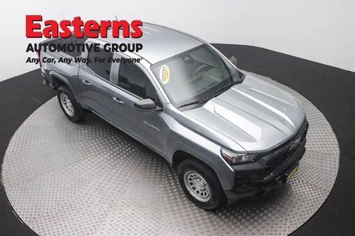Sterling Gray Metallic 2023 Chevrolet Colorado WT