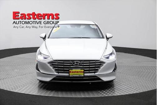2022 Hyundai SONATA Hybrid Base