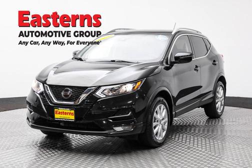 2022 Nissan Rogue Sport SV