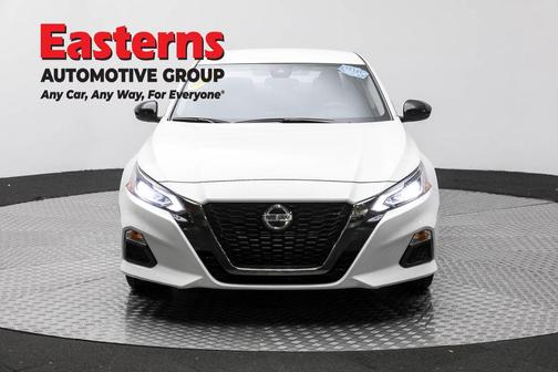 2022 Nissan Altima SR Intelligent AWD