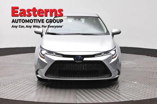 Classic Silver Metallic 2021 Toyota Corolla Hybrid LE