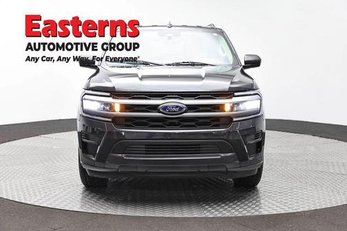 Gray Metallic 2024 Ford Expedition Max XLT