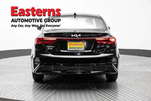 Aurora Black 2023 Kia Forte LXS